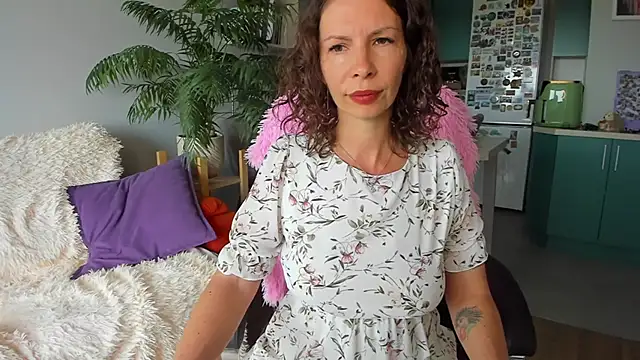 ChristinaGlory webcam