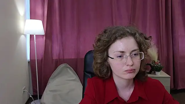 ChuPettigrew live cam on StripChat