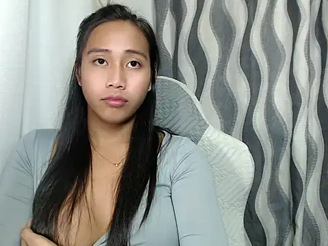 sweetiie_caren webcam