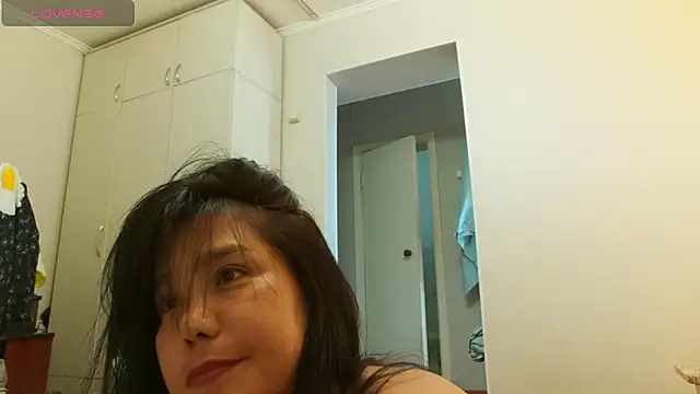 missvalday - MissValday's free webcam - UK Sex Cams