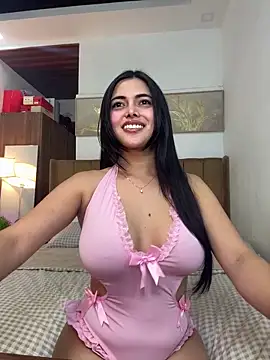 Bombshell_Rebbecca
