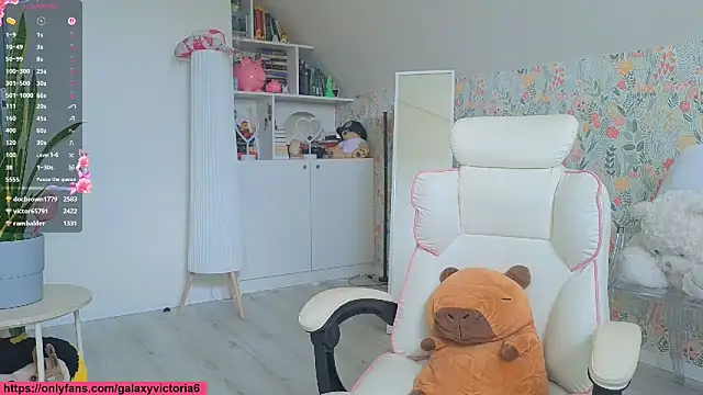 brilliantvictoria webcam
