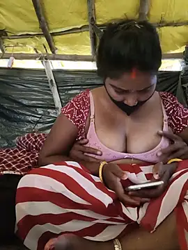 indiandesicouple155 - Indiandesicouple155's free webcam - UK Sex Cams
