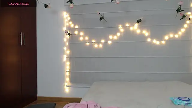 sarabubbie (Ask my age) - Blowjob