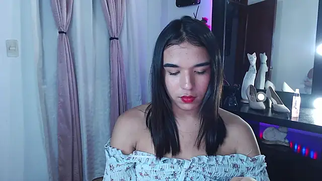 Candyy_doll__ webcam
