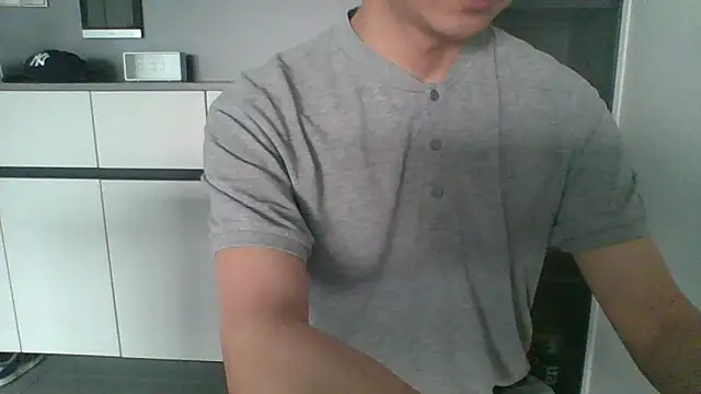 nole_china7 (Ask my age) - talk / fun / cum
