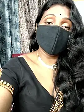 Hotty_Kavita webcam