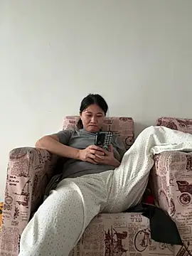 daaqnn live cam on StripChat