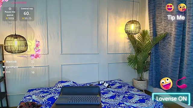 SashaVellor webcam