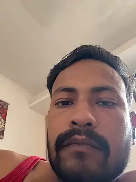 newdelhiBOY_ webcam