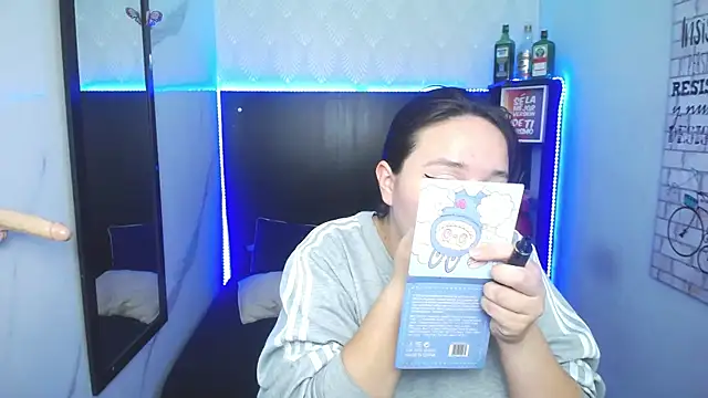 emili_rey webcam