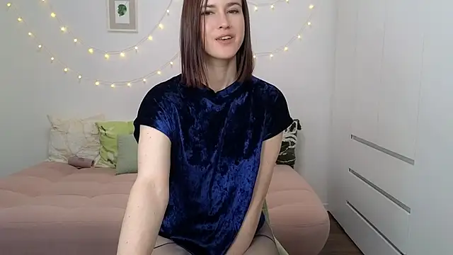 AliciaNewell webcam
