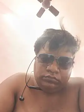 Idontmind367 webcam