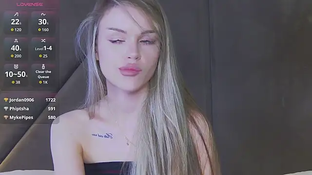 MarilynNova webcam