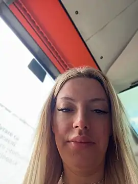 Sandra_Jo webcam