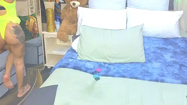 CaramelNatashaxx webcam