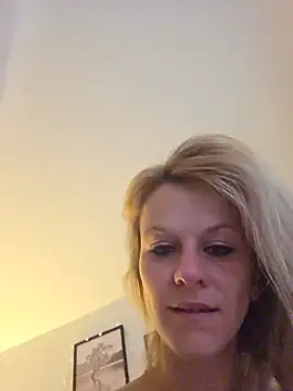 Couple-Kiwii-Orchidee-Boy webcam