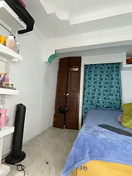 dana_falcoo25 webcam