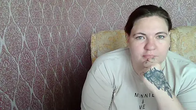 ElviraOreilllyX webcam