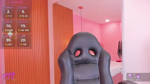 riley_dolly webcam