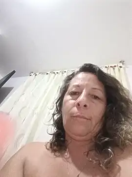 Nikki_milf69