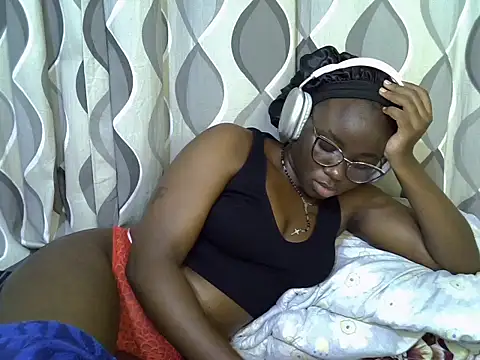 cute_gee5 webcam