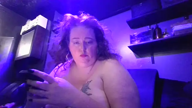 Prettyinferno webcam