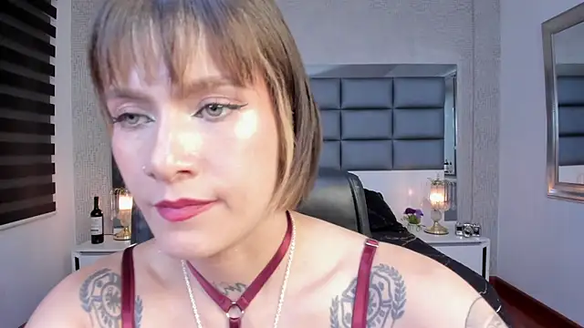 Mrs_Regina_clk webcam
