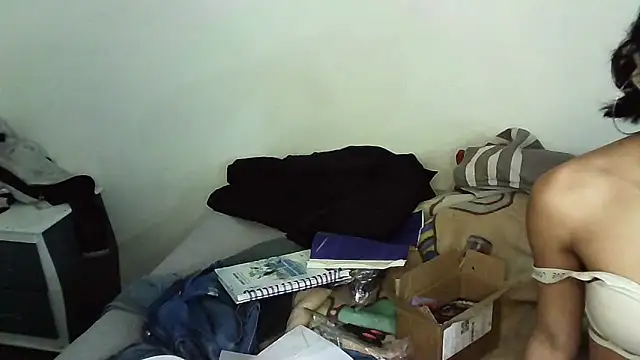 CaprichosaTierna webcam