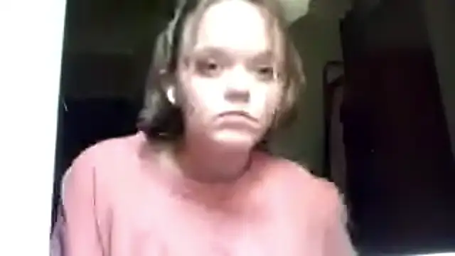 FlirtingAdele_1 webcam