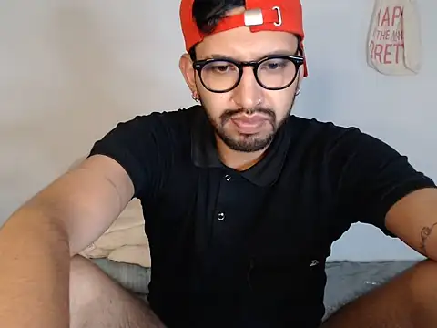 thomass1018 webcam