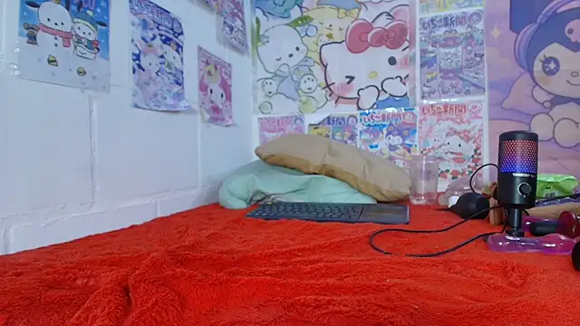 Cloe_Leee webcam