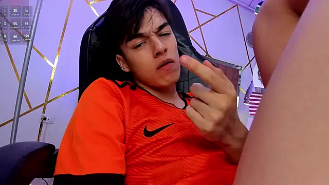 Tarpely - Male webcam sex chat