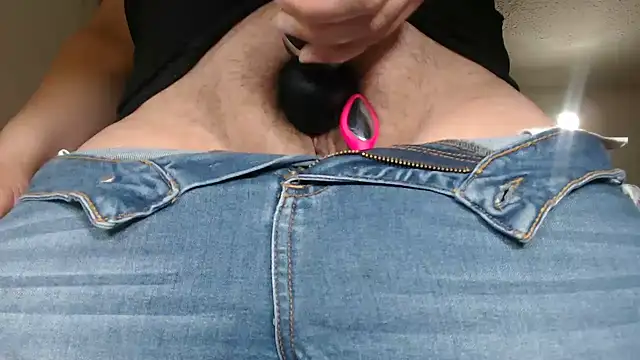EmmyMessyX webcam