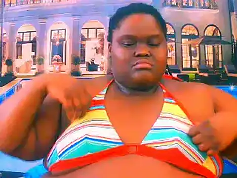EbonyHotBuns webcam