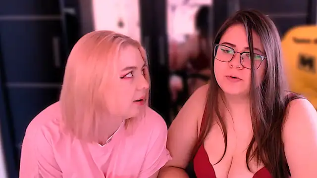 EvaAndLilith webcam