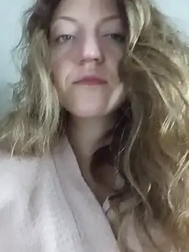 KattyLuuu webcam