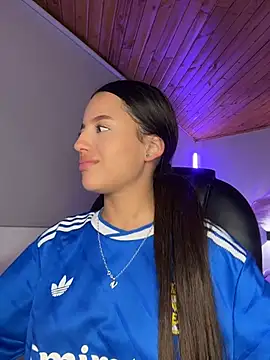 Sofia18_pinkk webcam