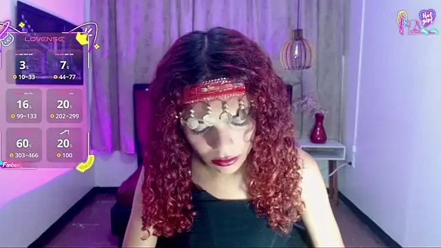 luisa__torres webcam