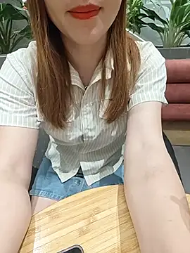 Baby-Linh webcam