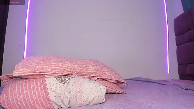 maazikeenx webcam