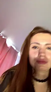 LolaOops webcam