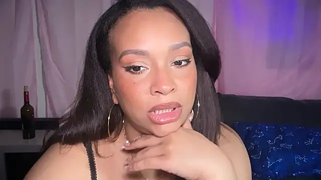 SashaEstrella webcam