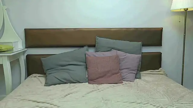 missyvie - MissYvie's free webcam - UK Sex Cams