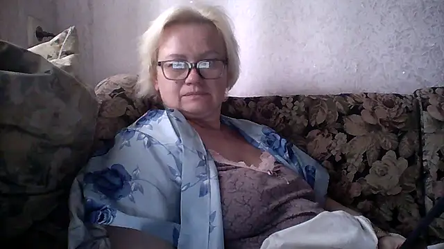 Mayya4321 live cam on StripChat