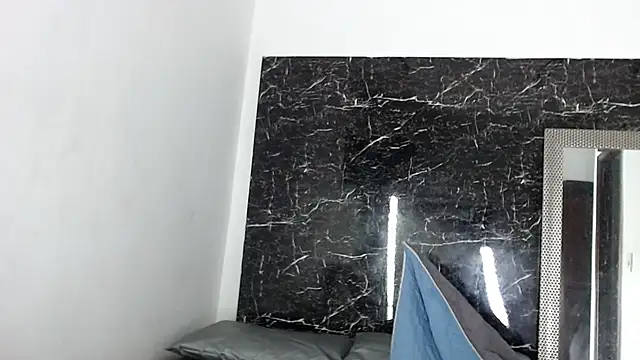 Adrian_Wolf webcam