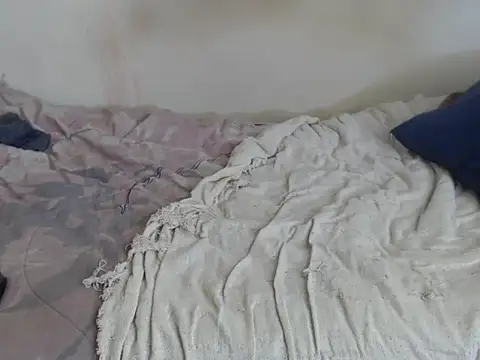 ChantyBaeX webcam