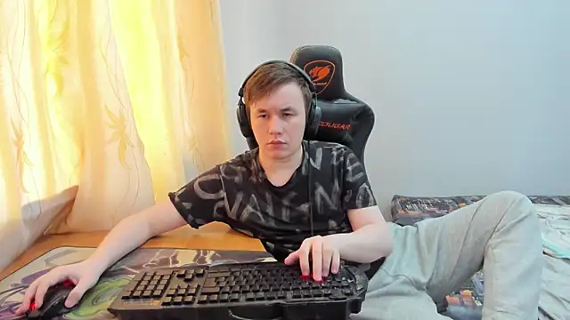 iliaskrislove webcam
