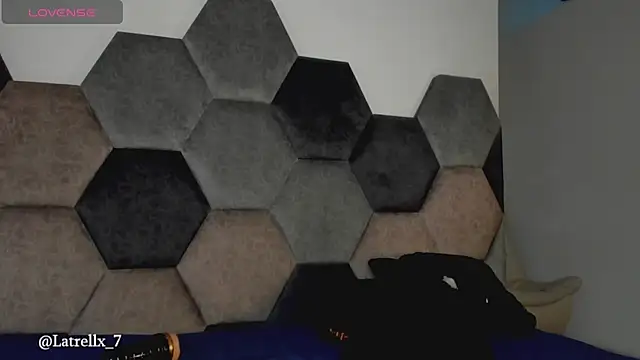 Latrellx7 webcam