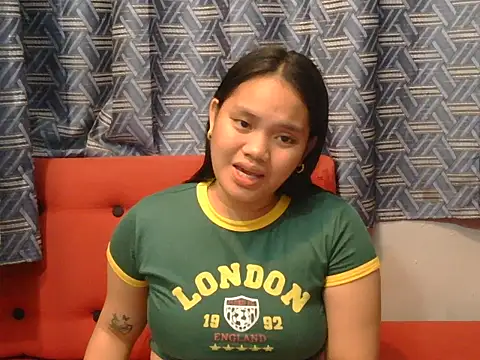 prettykrysgirl webcam